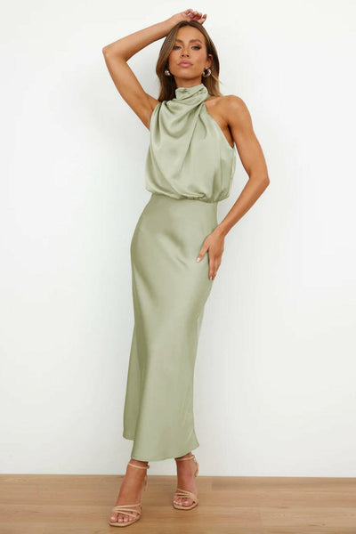 Valeria™ | Vestido Largo de Satén con Cuello Halter.