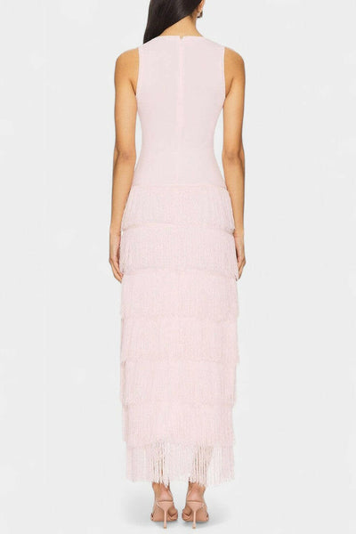 Kalani Vestido Maxi con Flecos en Capas y Abertura Lateral.