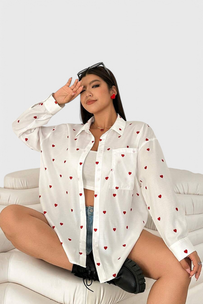 Rhiannon Blusa de Algodón Bordada con Corazones.