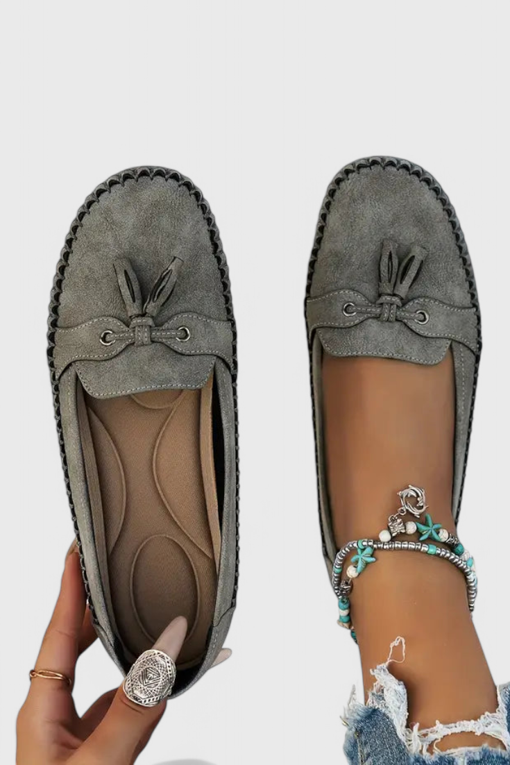 Peony Mocasines de Suede Clásicos con Borlas.