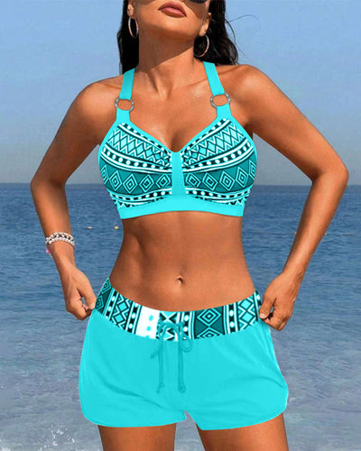 Bikinis de cintura alta con estampado geométrico.