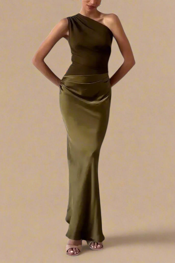 Ella - Elegante vestido largo plisado de un solo hombro.