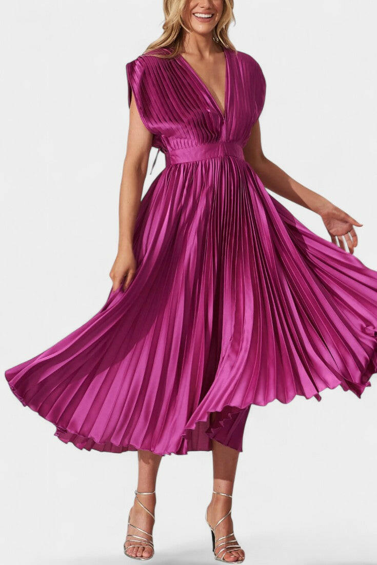 Audrey Vestido Midi con Pliegues y Escote en V.