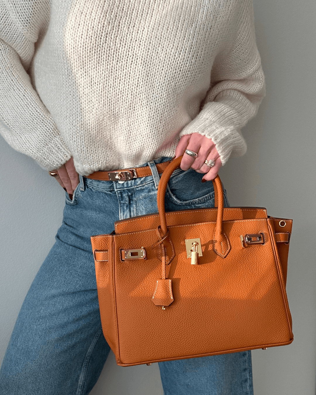 Madelyn™ SIGNATURE BAG.