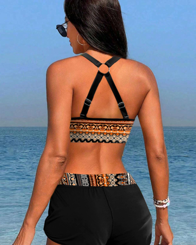 Bikinis de cintura alta con estampado geométrico.