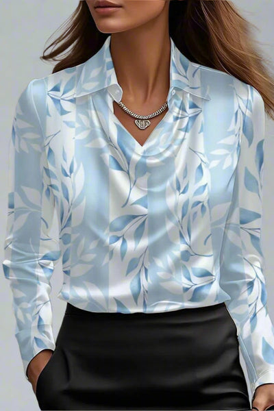 CARMINA | ELEGANTE BLUSA DE SATÉN CON ESCOTE DRAPEADO.