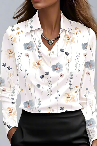 CARMINA | ELEGANTE BLUSA DE SATÉN CON ESCOTE DRAPEADO.