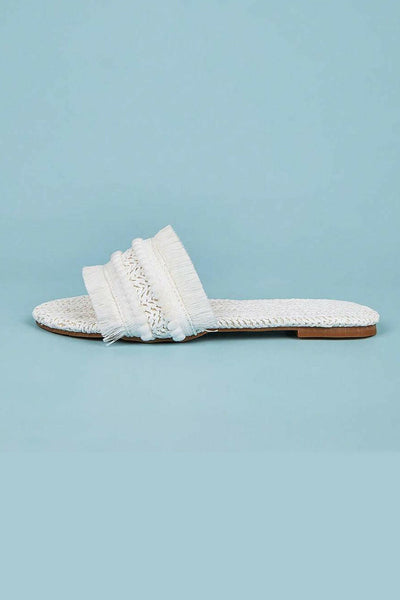 Zapatillas con Flecos.