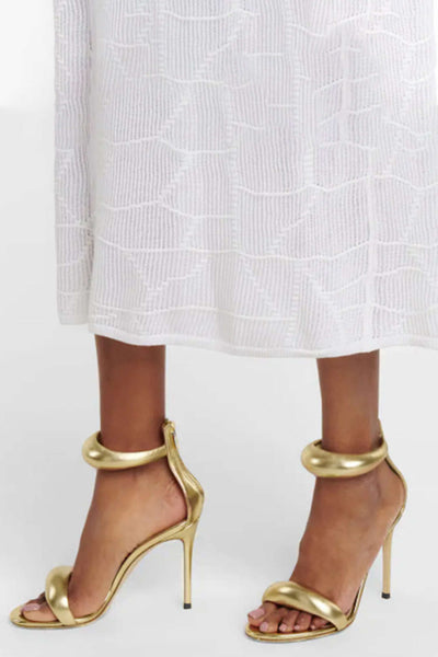 Tacones Altos con Tira en el Tobillo Abiertos Metalizados.