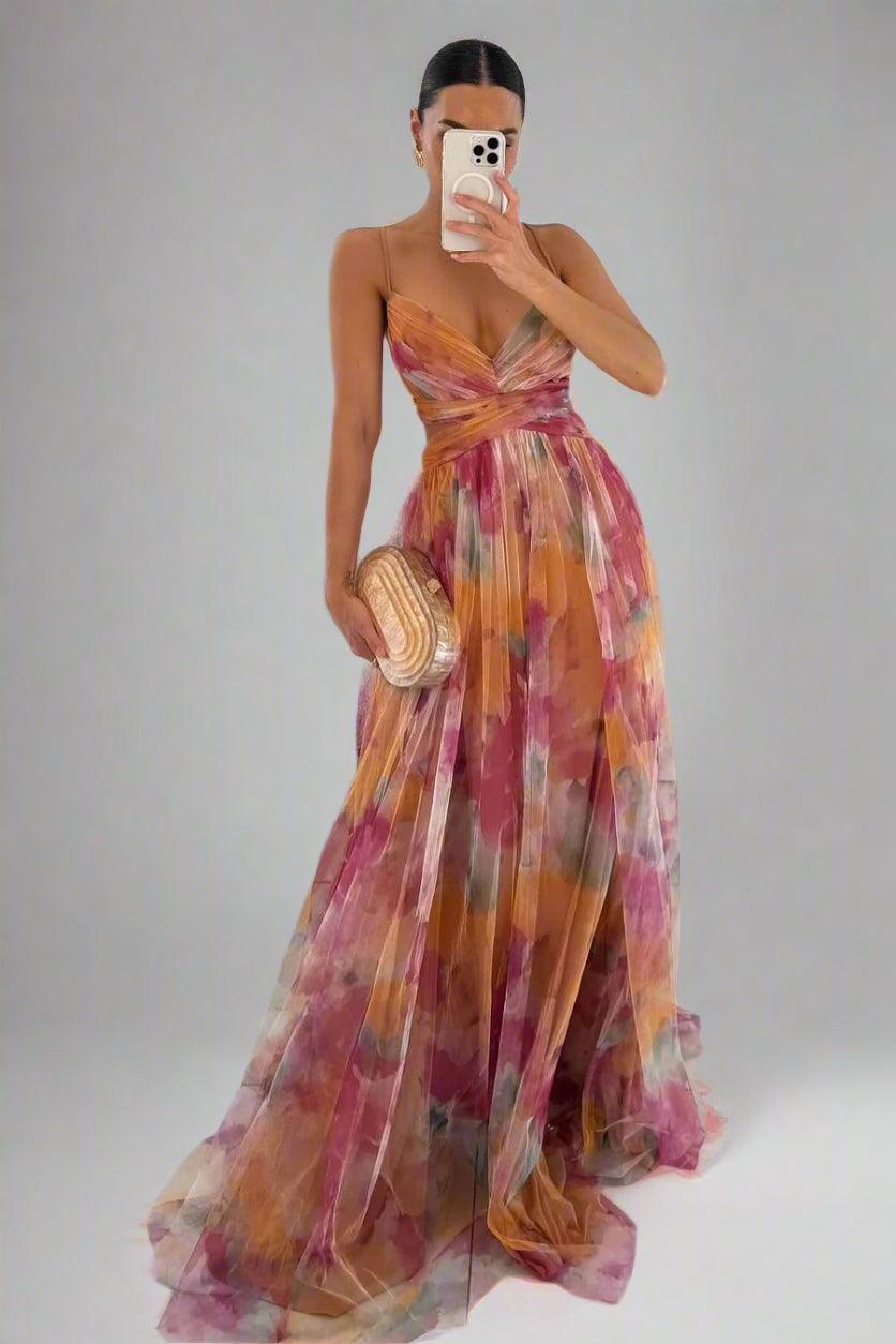 Escarcha | Vestido largo y romántico con flores.