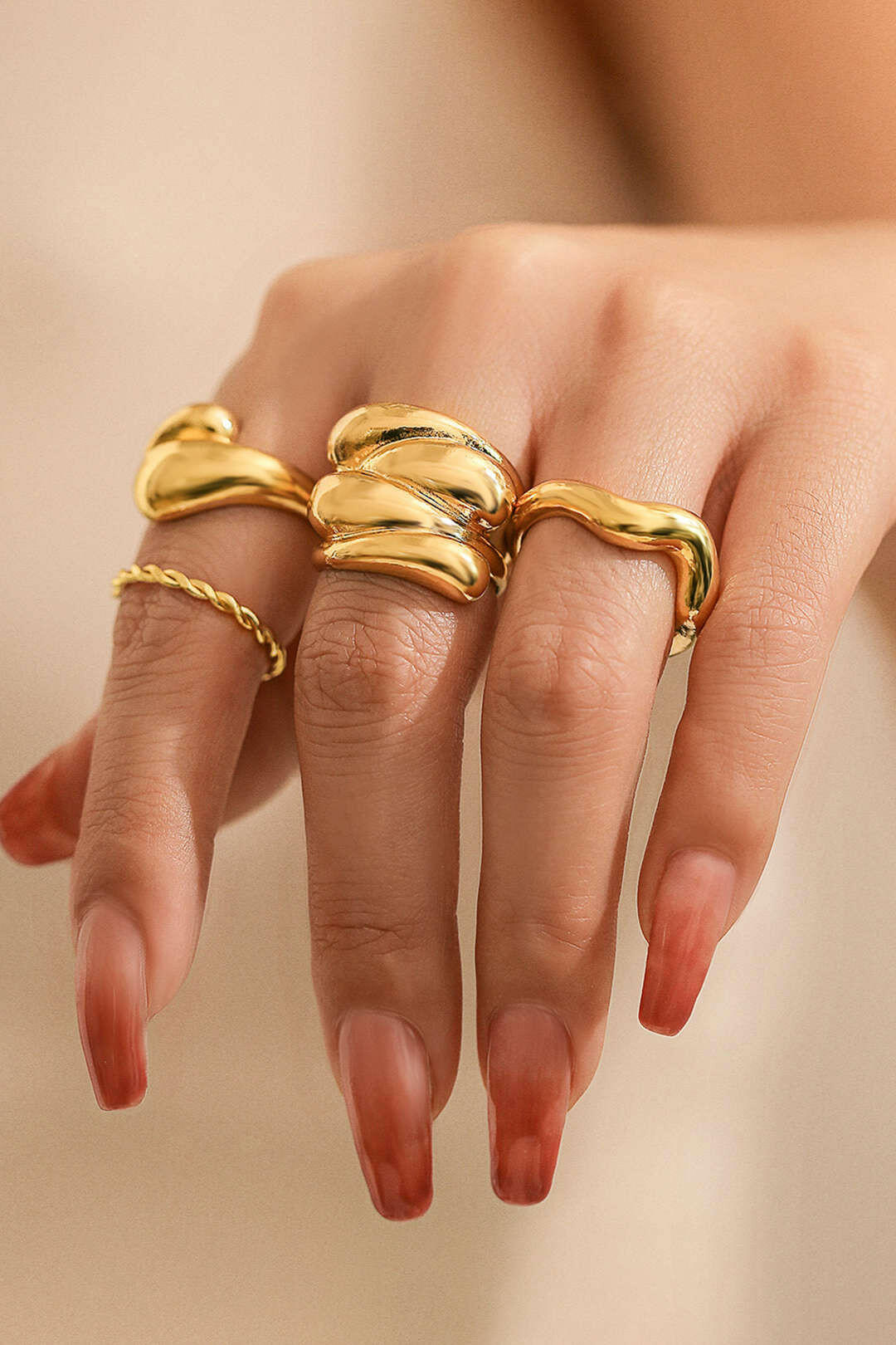 Juego de Anillos de Metal de 4 Piezas.
