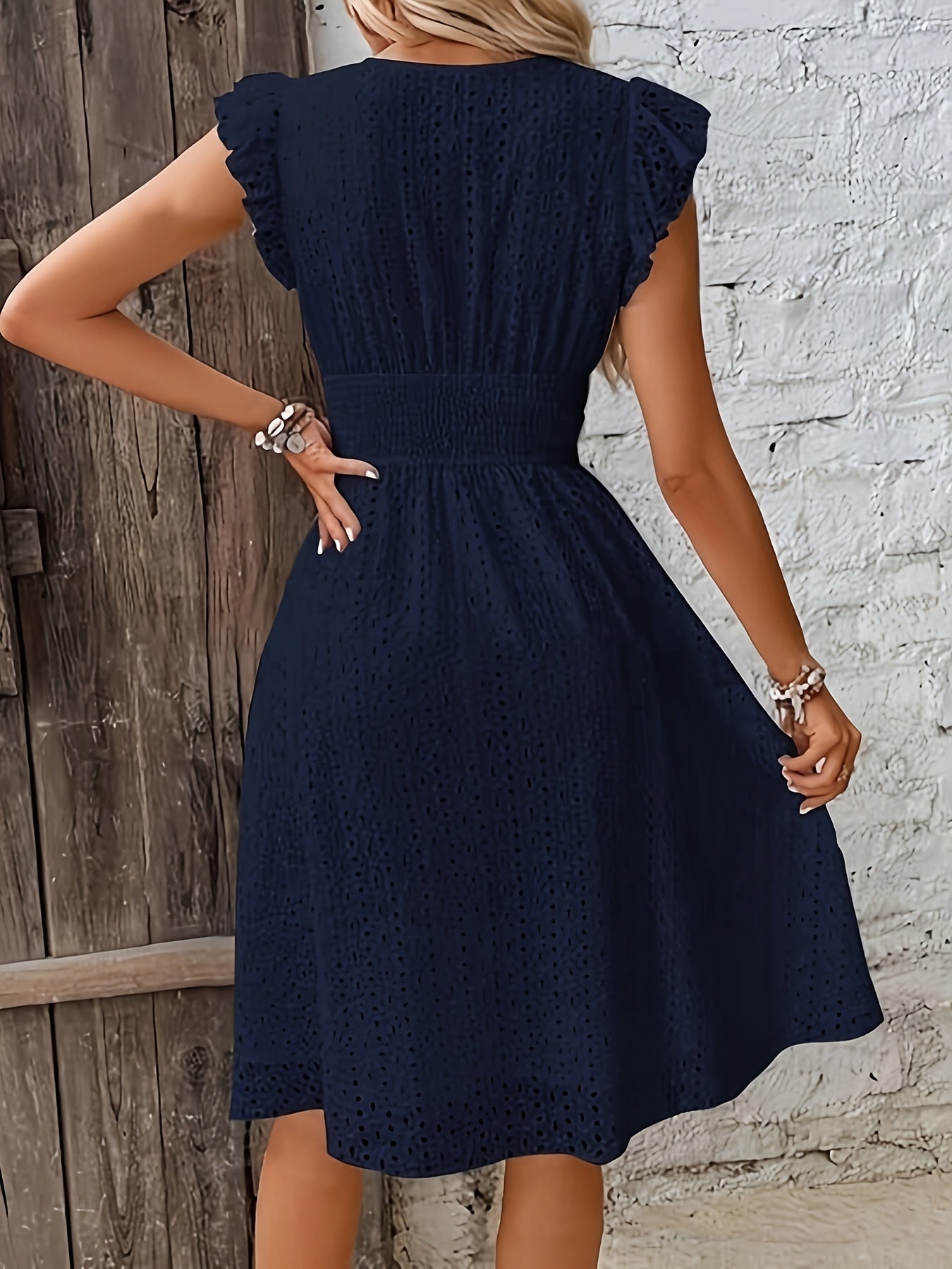 LISETE – VESTIDO LIGERO Y ELEGANTE PARA EL VERANO.