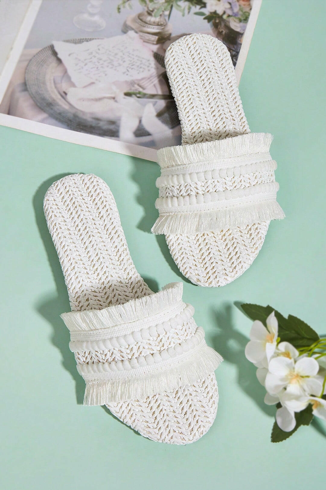 Zapatillas con Flecos.