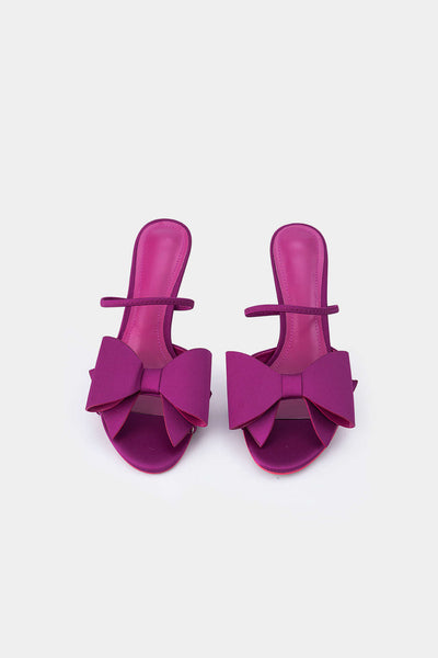 Tacones Puntiagudos de Cuero Sintético.