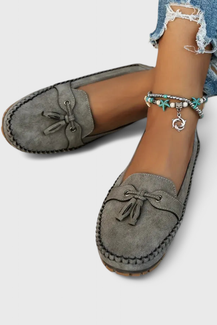 Peony Mocasines de Suede Clásicos con Borlas.