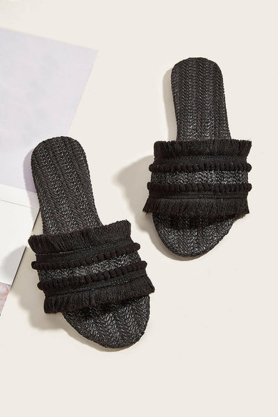 Zapatillas con Flecos.