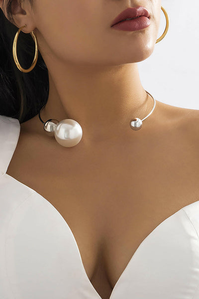 Collares de Perlas de Metal.