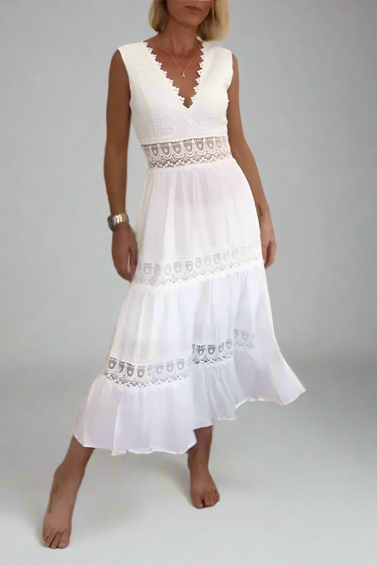 Kim | Vestido de encaje con escote en V.