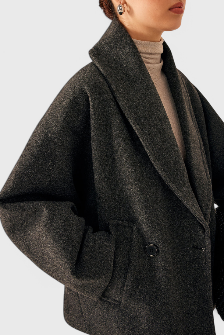 Helena Abrigo de Tweed Oversized.