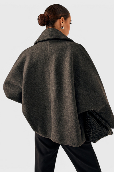 Helena Abrigo de Tweed Oversized.