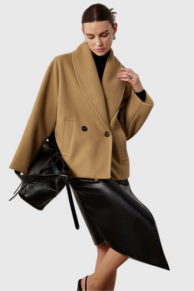 Helena Abrigo de Tweed Oversized.