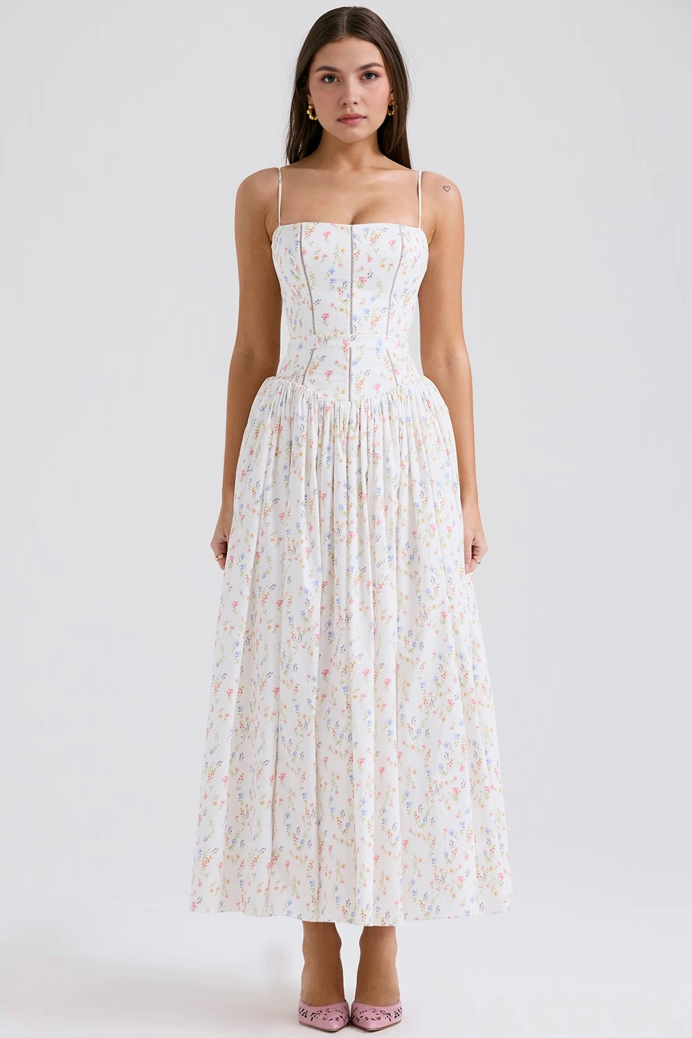 Violetta - Vestido midi con ramilletes.