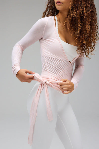 Blusa cruzada - rosa suave.