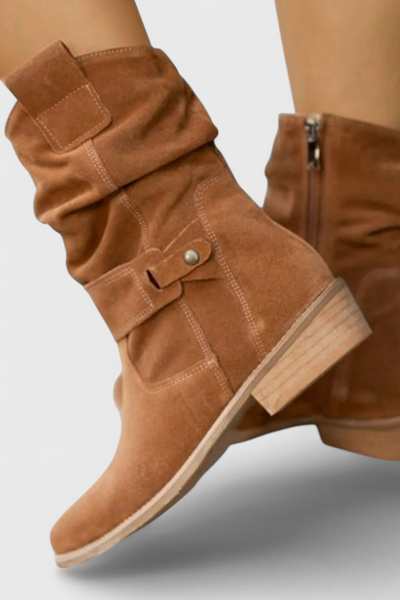 Aira Botines de Ante Classic.
