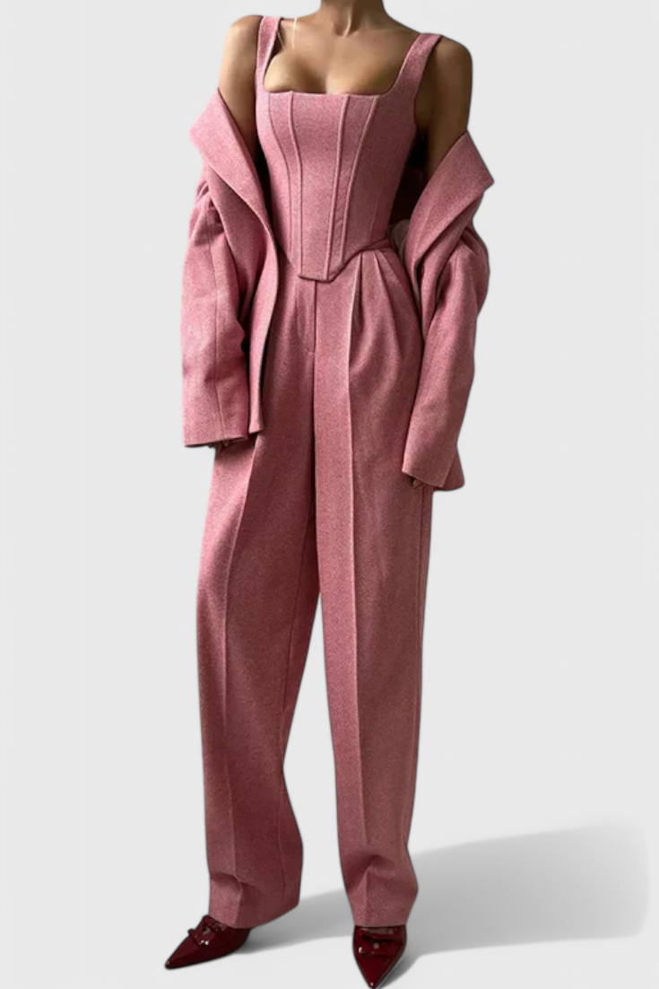 Evena Traje de Pantalón para una Elegancia Confiada.