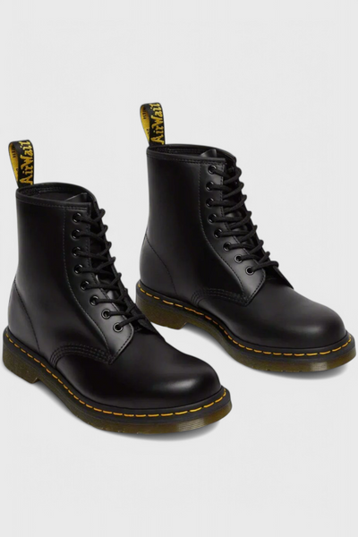 Addison Botas Clásicas Altas con Cordones.
