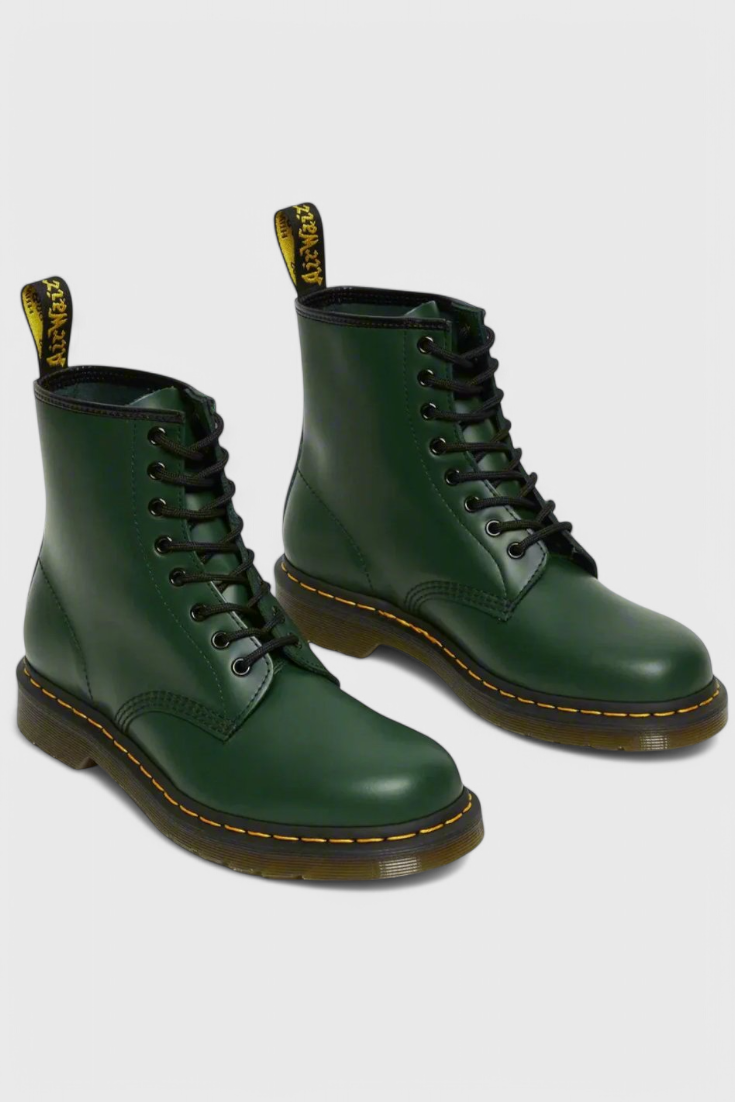 Addison Botas Clásicas Altas con Cordones.