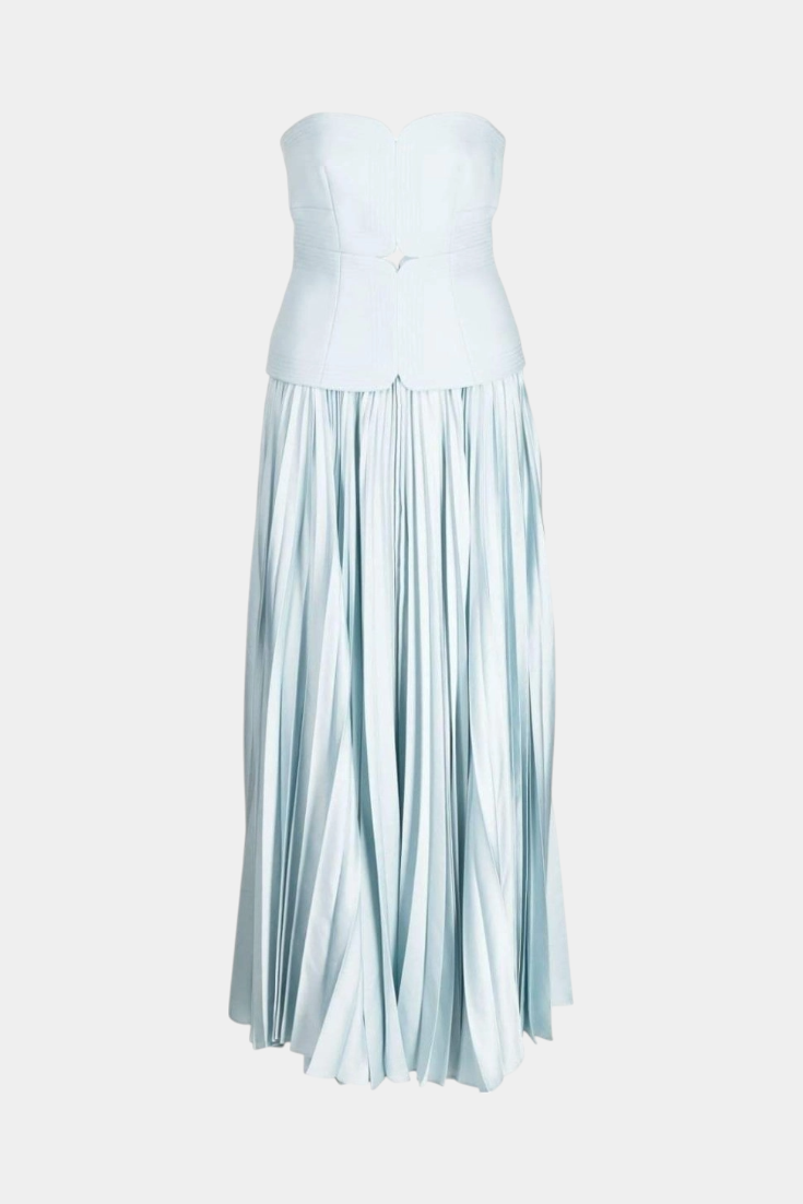 Clara Vestido Midi Plisado con Hombros Descubiertos.