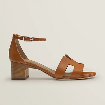 CHLOÉ | ELEGANTNÉ SANDÁLE