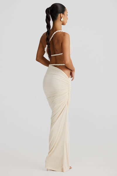SELENA — Conjunto esculpido.