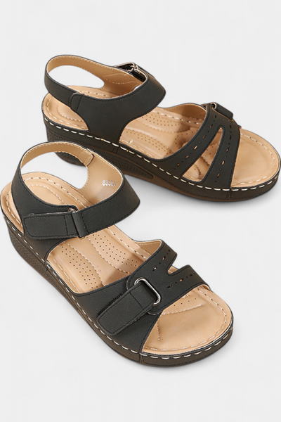 Jenna Sandalias Elegantes con Tiras y Hebilla Ajustable.