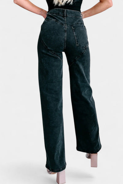 Evian Jeans Ripped Straight-Leg con Rhinestones.