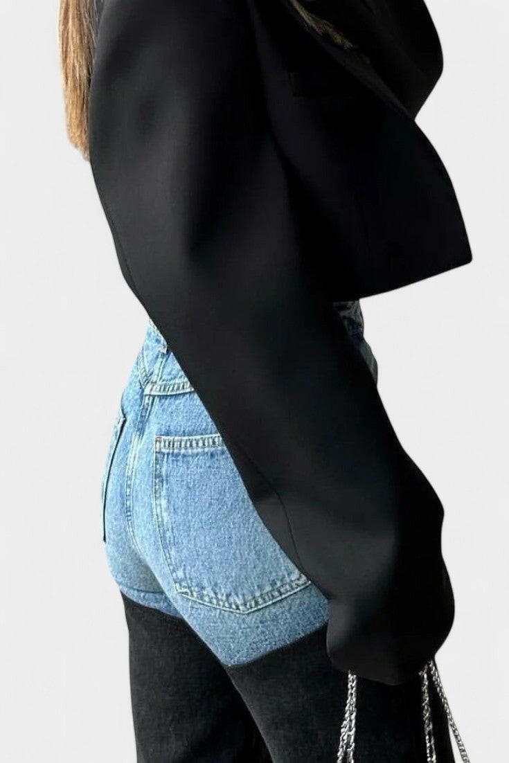 Mijie Jeans de tiro alto con patchwork y pierna recta.
