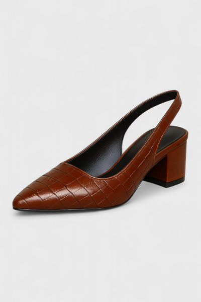 Ava Slingback de Tacón Elegante con Punta Fina.