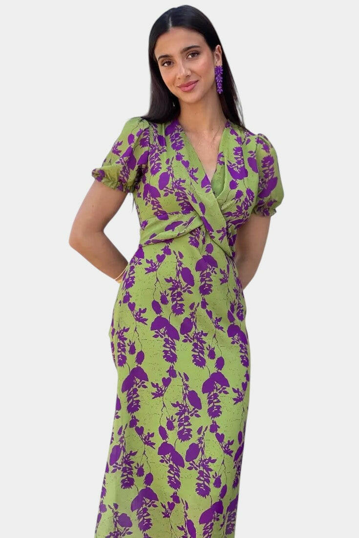 Elara Vestido de Elegancia Floral Anudada.