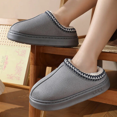 ELLA Zapatillas con forro cálido.
