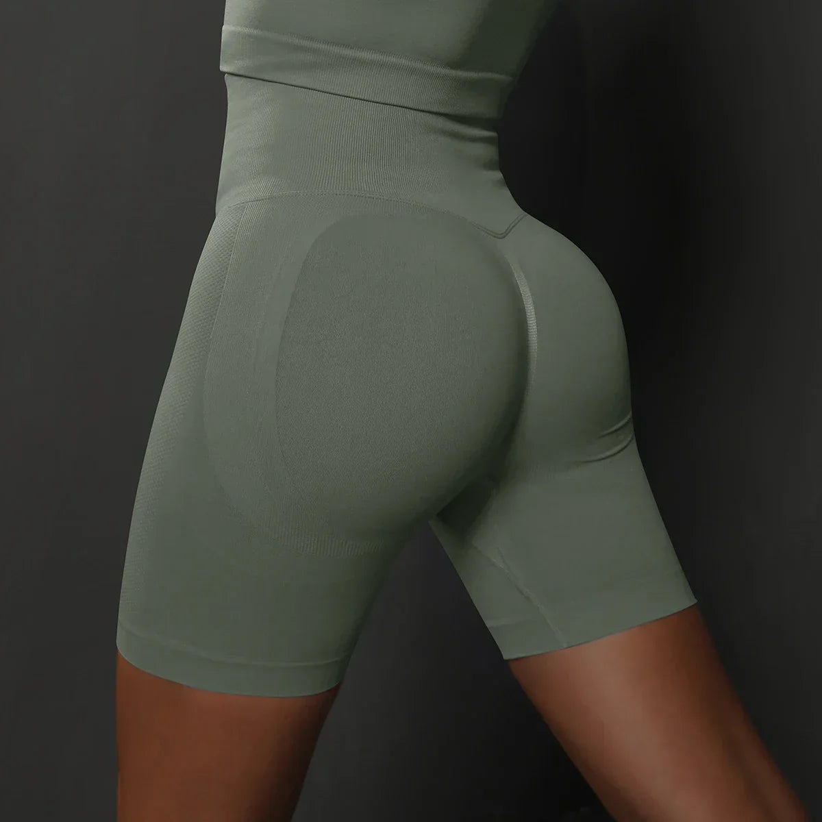 Pantalones cortos FitFlex con push-up.