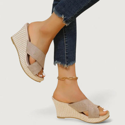 MAGA | SANDALIAS DE TACÓN CHIC.