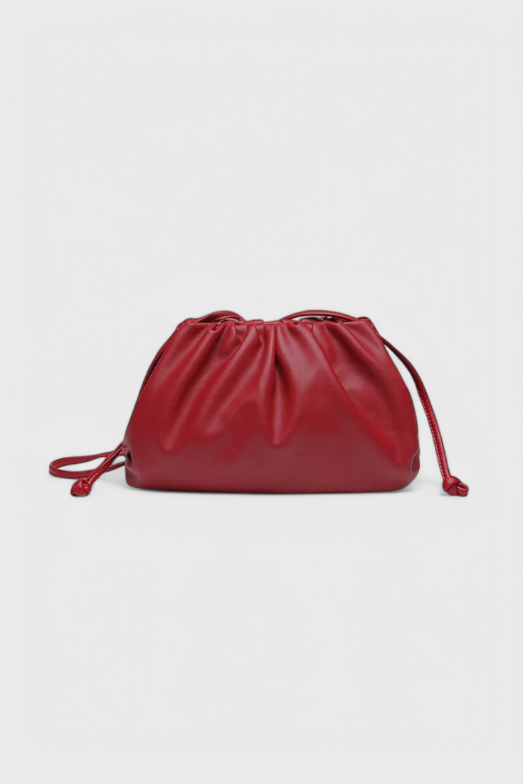 Dalila Bolso Cruzado.