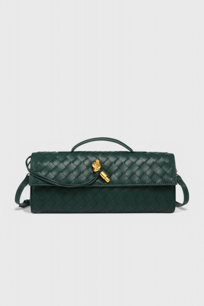 Melanie Clutch con Detalle de Nudo Dorado.