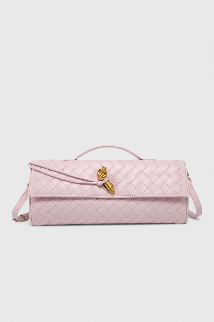 Melanie Clutch con Detalle de Nudo Dorado.
