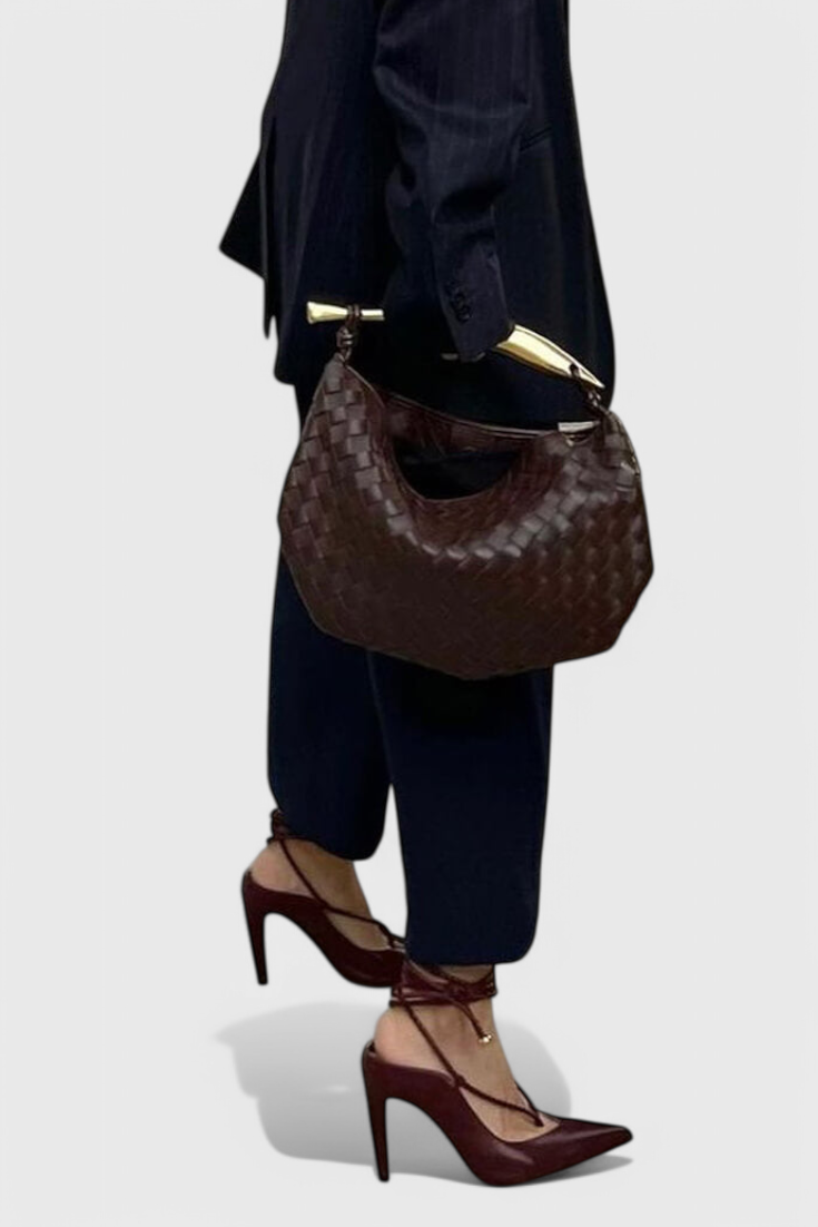 Gerda Bolso Woven con Asa Dorada.