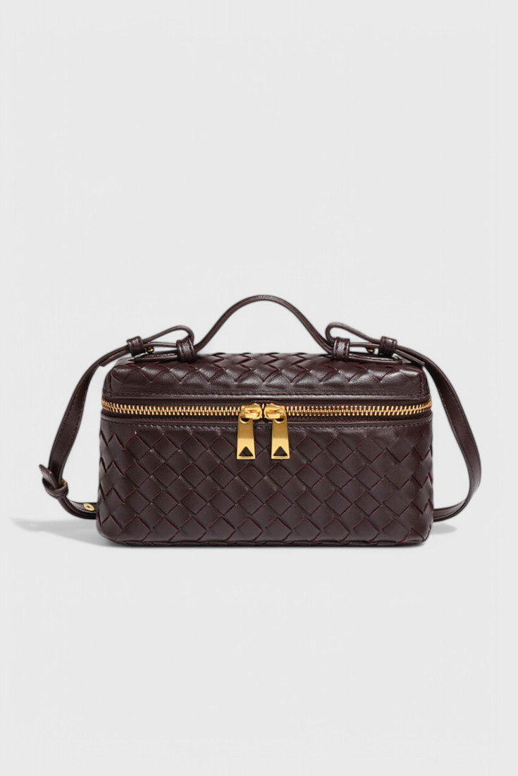 Milla Bolso Mini Woven con Accesorios Dorados.