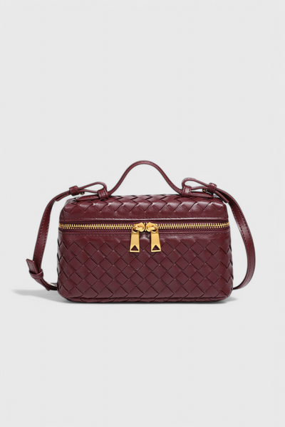 Milla Bolso Mini Woven con Accesorios Dorados.