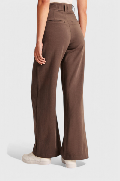Tinashe Pantalones Tailored de Pierna Ancha.