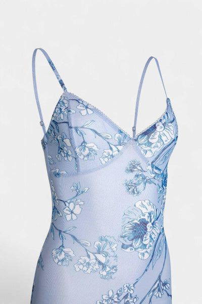 Iris Vestido de Encaje Floral Azul.